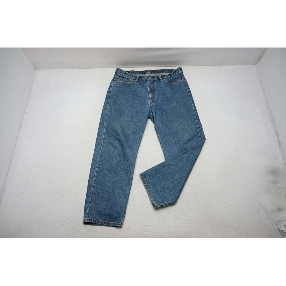 Levis levi 550